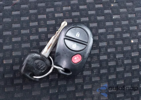 2012 Toyota Tundra Grade 5.7L V8 z USA, uszkodzony, nr VIN 5TFUY5F14CX264387